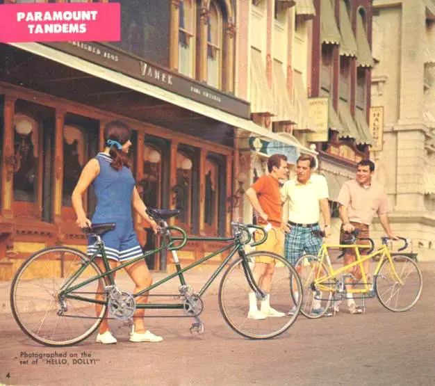 SCHWINN 1969 Bicycle Sales Catalog Sting-Ray Krate 